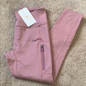 NWT FABLETICS TRINITY HIGH WAISTED UTILTY LEGGINGS